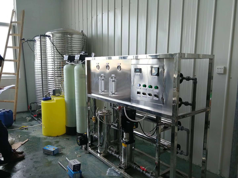 矿泉水自动化生产：未来饮品行业的新风向标